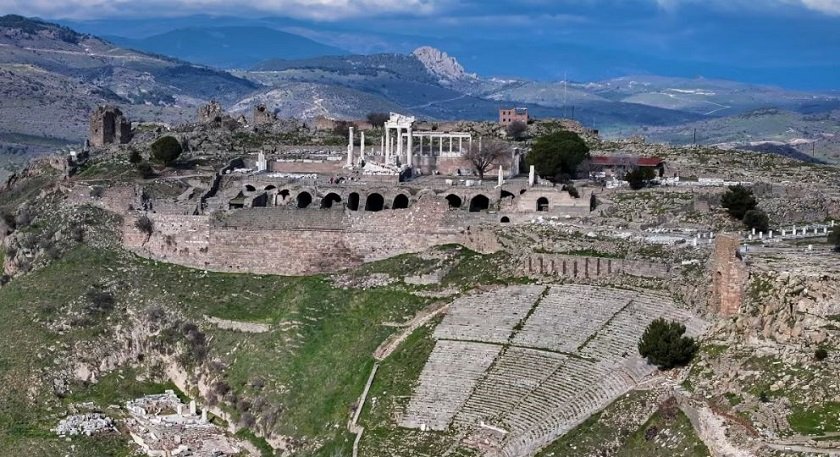 रोमन चिकित्सामा मानव मल प्रयोगको पहिलो भौतिक प्रमाण फेला