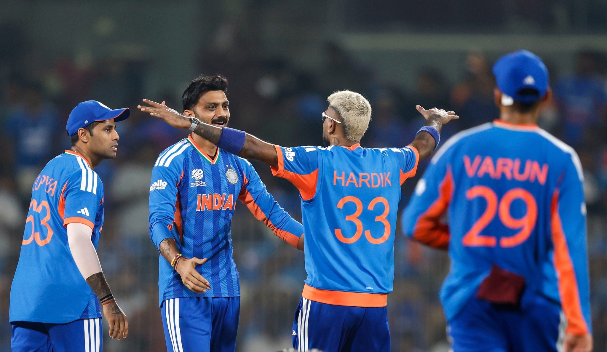 भारतले जिम्बाबे माथि ७२ रनको फराकिलो जित निकाल्दै सुपर–८ समूह १ मा सेमिफाइनल यात्रालाई बलियो बनायो