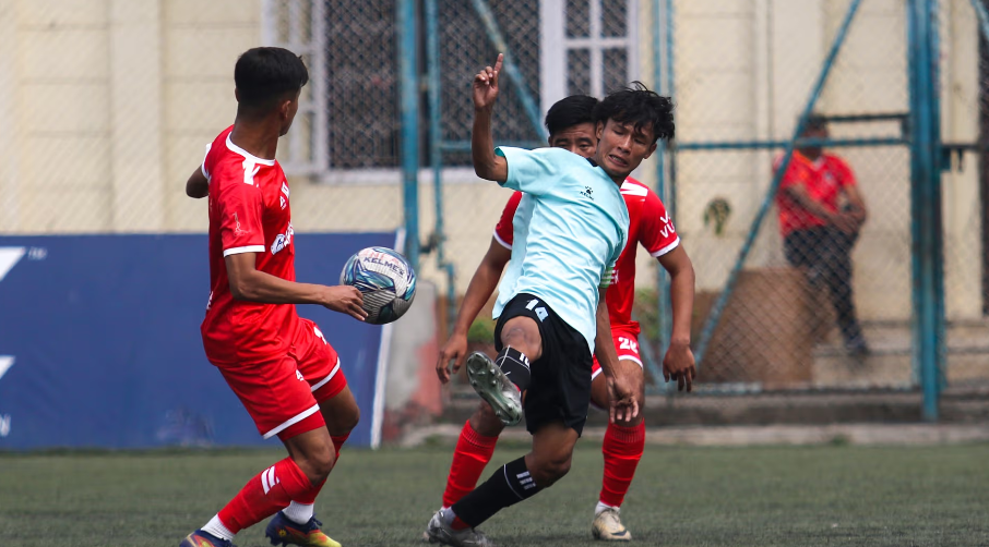 रिचर्ड कोफीको दुई गोलले चर्च बोइज युनाइटेडलाई राष्ट्रिय लिगमा दोस्रो स्थानमा पुर्‍यायो